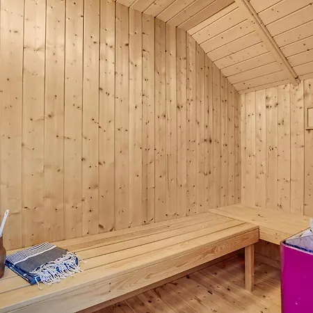 Stunning In With Sauna *